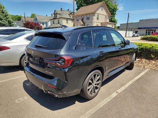 Black Sapphire Metallic 2022 BMW X3 xDrive30i