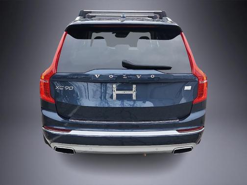 2021 Volvo XC90 Recharge Plug-In Hybrid T8 Inscription 7 Passenger