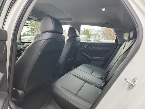 Platinum White Pearl 2026 Acura Integra Base