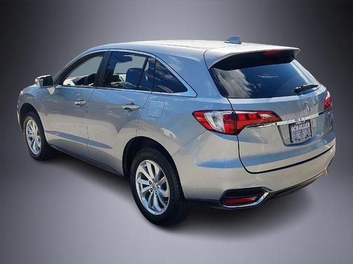 Lunar Silver Metallic 2018 Acura RDX