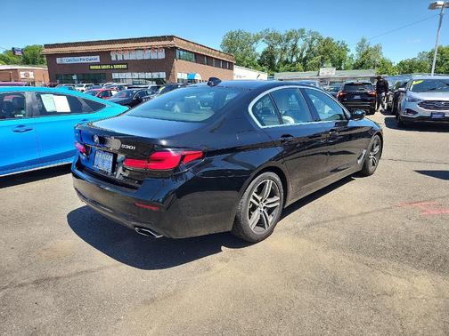 2021 BMW 530 i xDrive