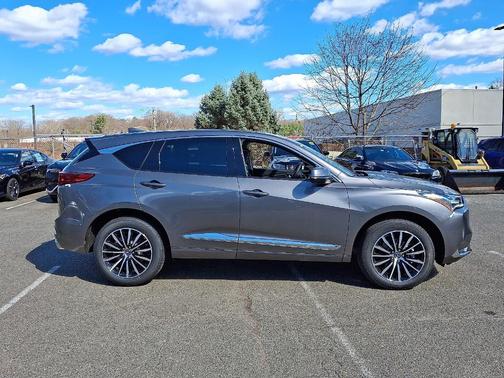 2025 Acura RDX Advance Package