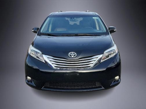 2017 Toyota Sienna Limited Premium