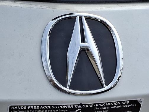 Platinum White Pearl 2026 Acura MDX Advance Package