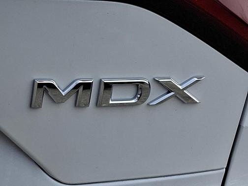 Platinum White Pearl 2026 Acura MDX Advance Package