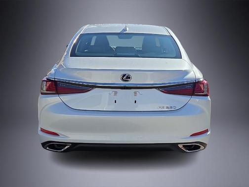 2022 Lexus ES 350 Base