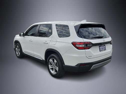 2023 Honda Pilot EX-L 7-Passenger