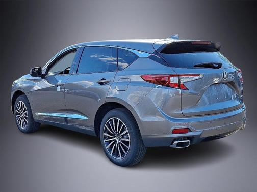 Liquid Carbon Metallic 2026 Acura RDX Advance Package