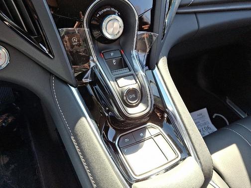 2025 Acura RDX Advance Package