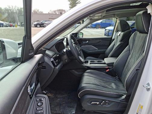 2025 Acura MDX Advance Package