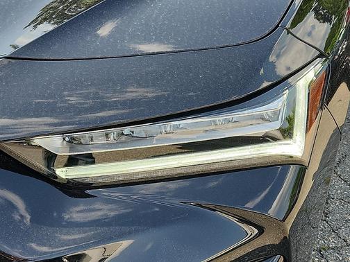 2025 Acura TLX Technology