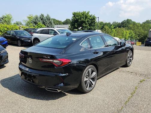 2025 Acura TLX Technology
