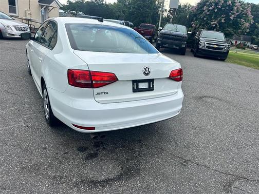 2015 Volkswagen Jetta Auto S w/Technology