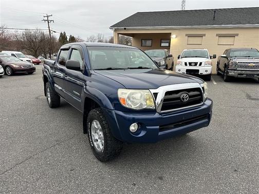 Blue 2006 Toyota Tacoma Base