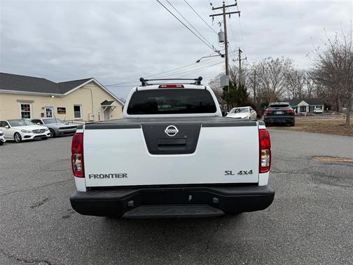 2011 Nissan Frontier SL