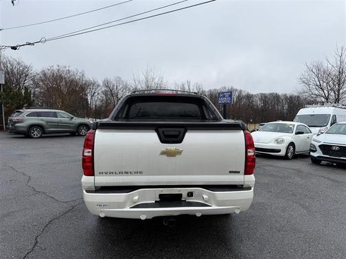 2011 Chevrolet Avalanche 1500 LTZ