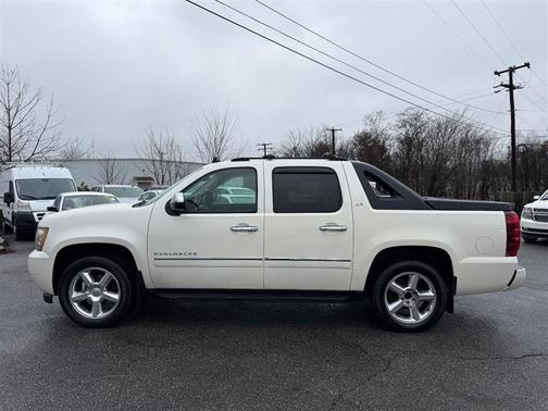 2011 Chevrolet Avalanche 1500 LTZ