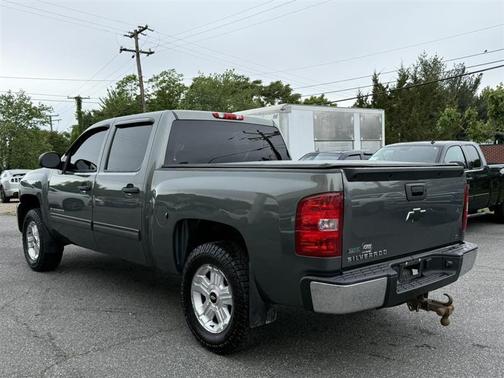 Gray 2011 Chevrolet Silverado 1500 LT