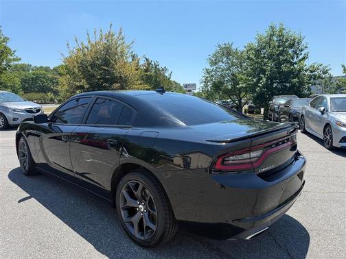 Black 2017 Dodge Charger R/T