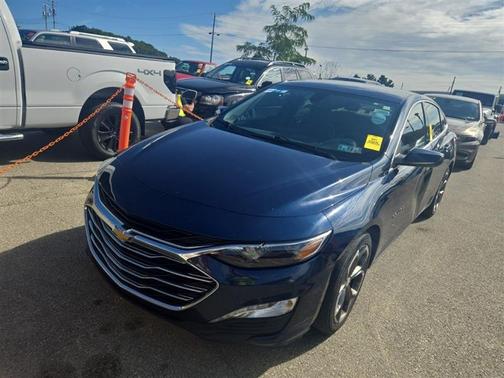 2021 Chevrolet Malibu FWD LT