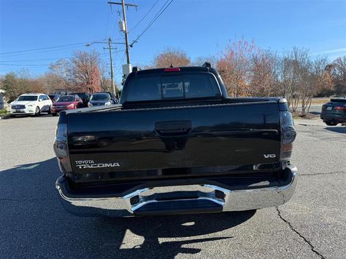 2013 Toyota Tacoma Base