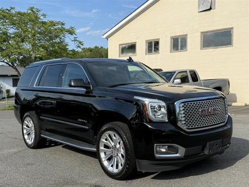 Onyx Black 2017 GMC Yukon Denali