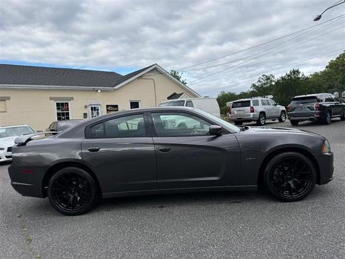 Granite Crystal Metallic Clearcoat 2013 Dodge Charger R/T