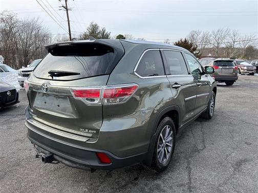 2016 Toyota Highlander XLE