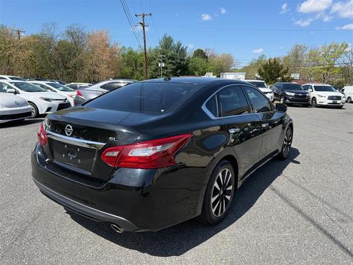 Super Black 2018 Nissan Altima 2.5 SL
