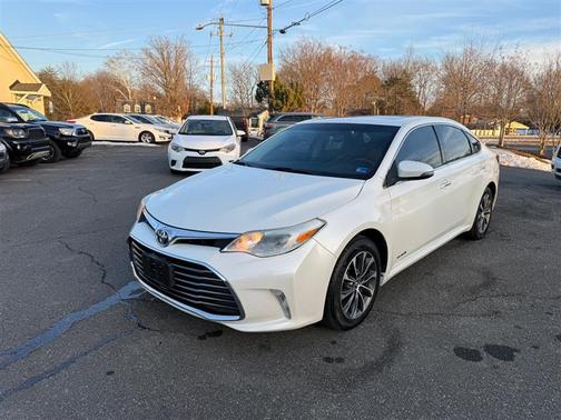 2016 Toyota Avalon Hybrid XLE Premium