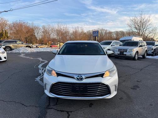 2016 Toyota Avalon Hybrid XLE Premium