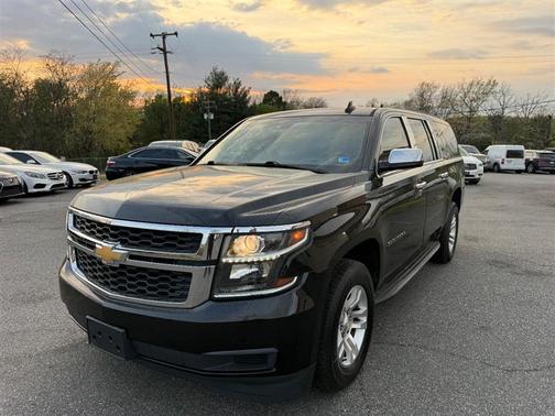 Black 2016 Chevrolet Suburban LT