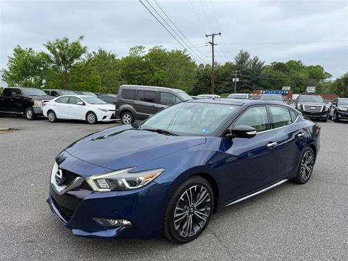 Blue 2017 Nissan Maxima 3.5 Platinum