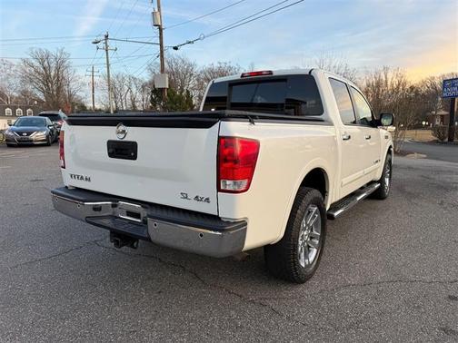 2014 Nissan Titan SL