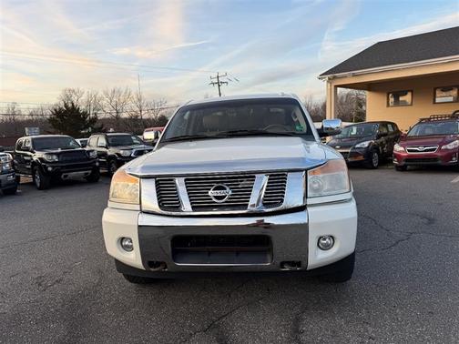 2014 Nissan Titan SL