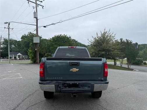 Gray 2007 Chevrolet Silverado 2500 LT H/D