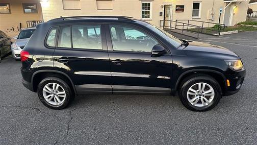 2017 Volkswagen Tiguan Limited 2.0T