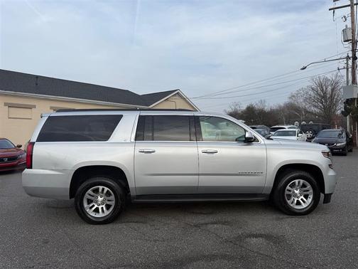 2018 Chevrolet Suburban LT
