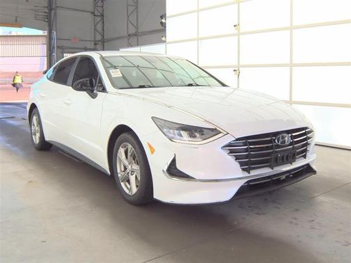 2021 Hyundai SONATA SE