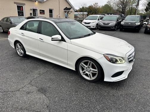 2015 Mercedes-Benz E-Class 4MATIC