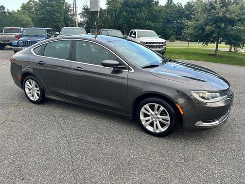 2016 Chrysler 200 Limited