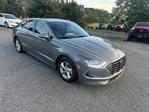 2020 Hyundai SONATA SE