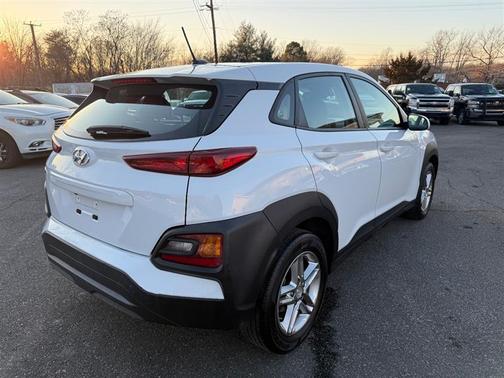 2021 Hyundai KONA SE