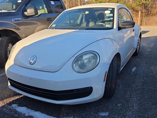 2012 Volkswagen Beetle Base