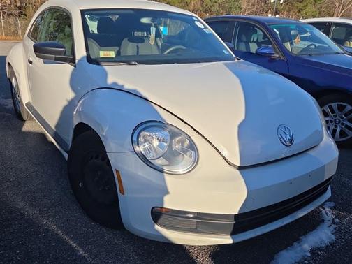 2012 Volkswagen Beetle Base
