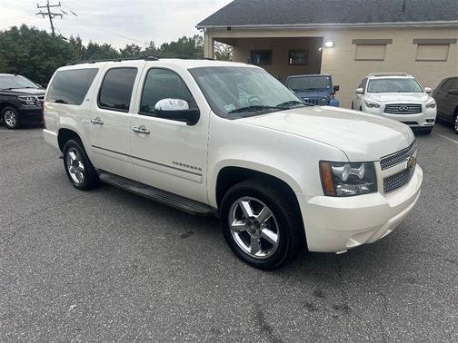 2014 Chevrolet Suburban 1500 LTZ