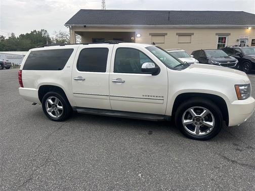 2014 Chevrolet Suburban 1500 LTZ
