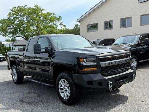 Black 2017 Chevrolet Silverado 1500 Custom