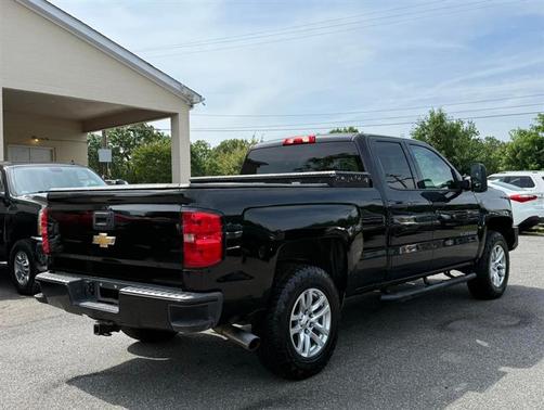 Black 2017 Chevrolet Silverado 1500 Custom