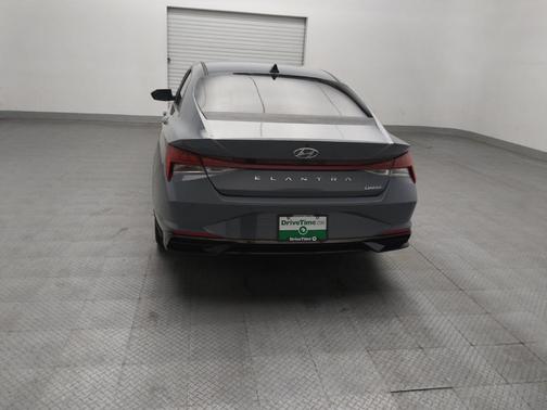 Gray 2022 Hyundai ELANTRA Limited